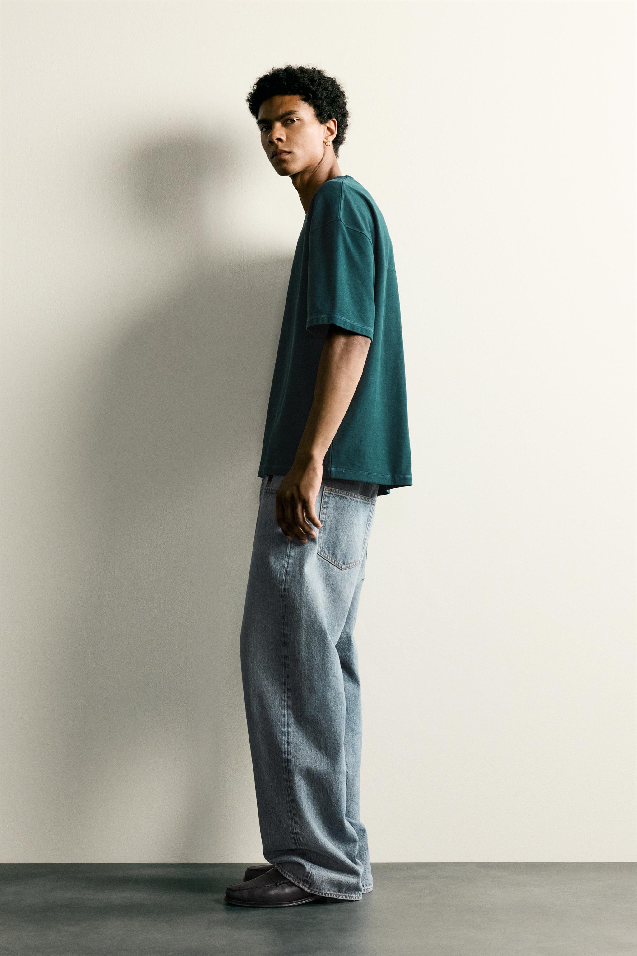 RELAXED FIT SEAM DETAIL T-SHIRT